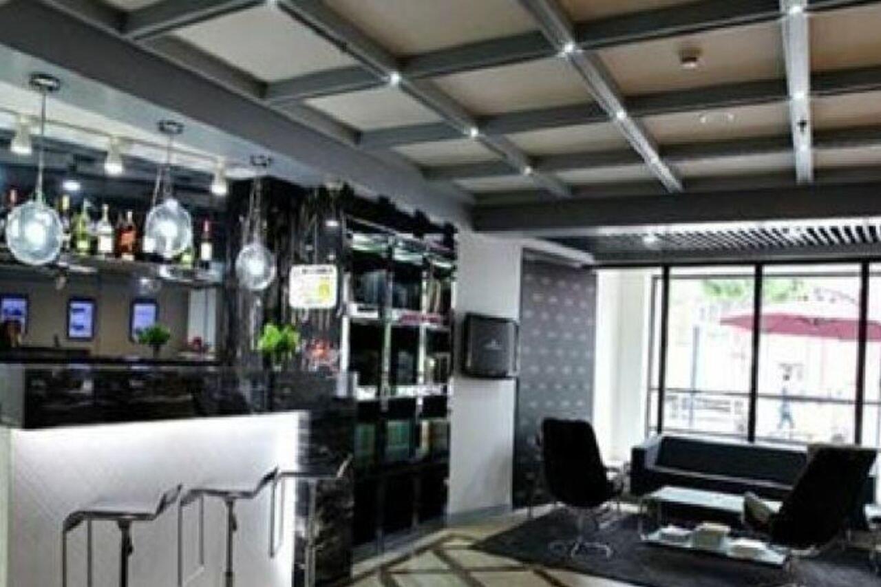 Neobridge Hotel Shanghai Exterior photo